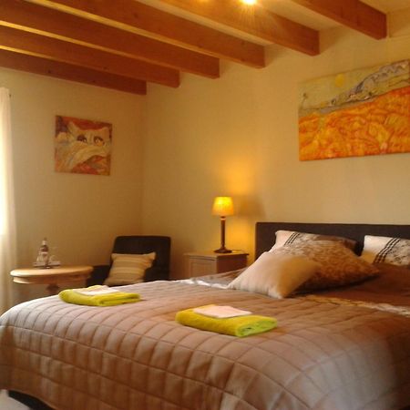 Luxury B&B Maison à votre Santé, in Bordeaux wine region Savignac-de-Duras Habitación foto