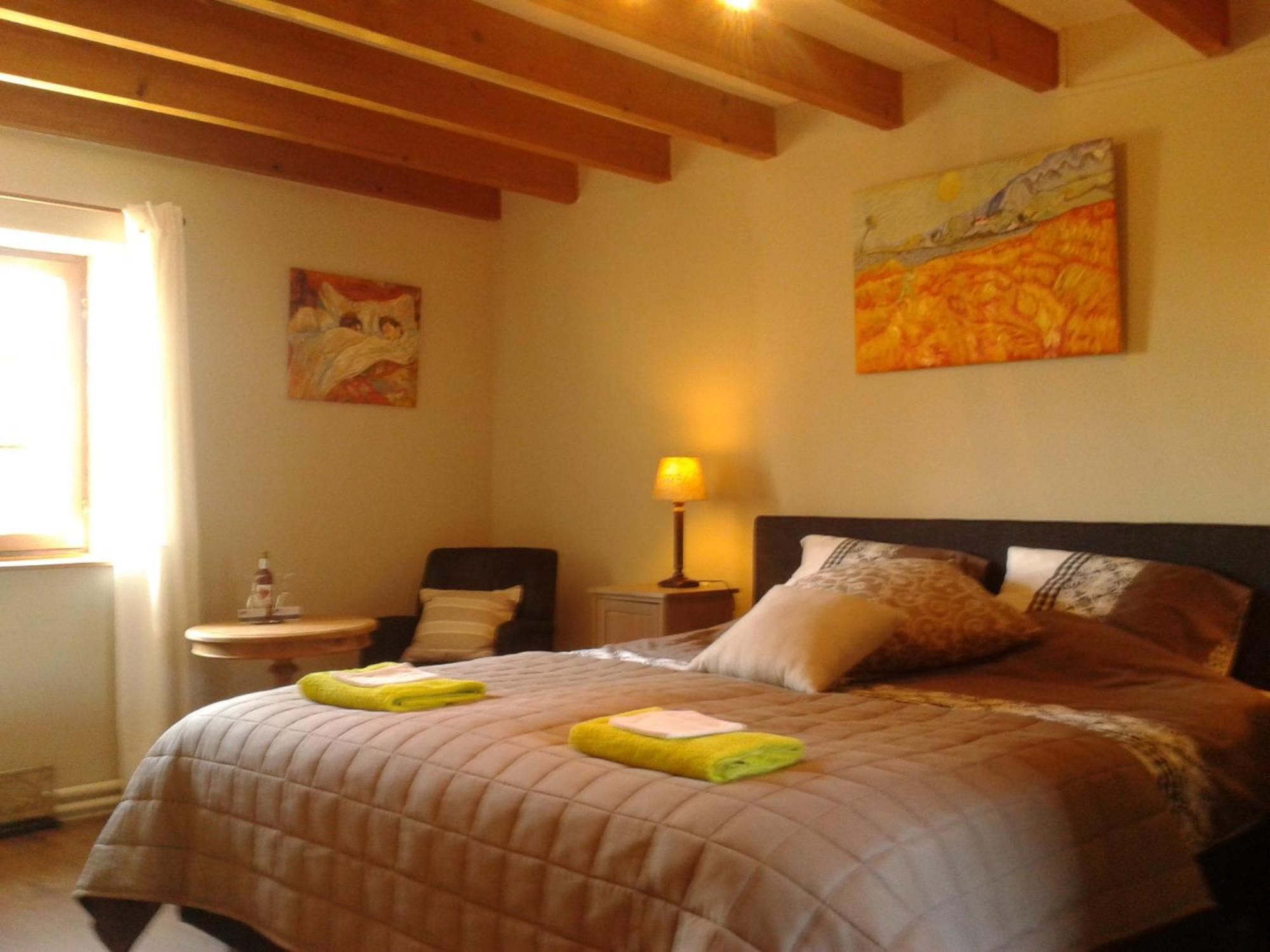 Luxury B&B Maison à votre Santé, in Bordeaux wine region Savignac-de-Duras Habitación foto